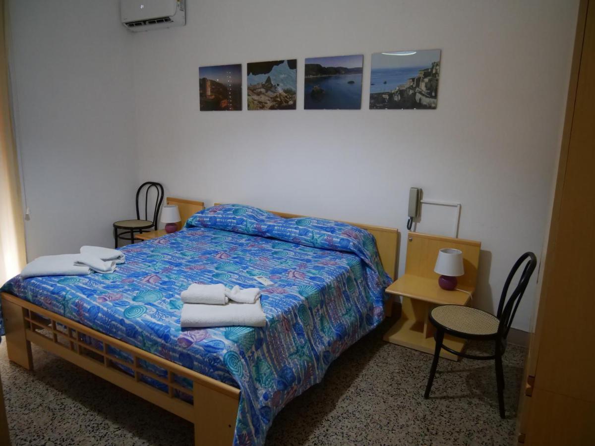 La Spagnola Hotel *